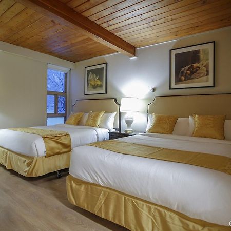 Grizz Hotel Ревелсток Экстерьер фото