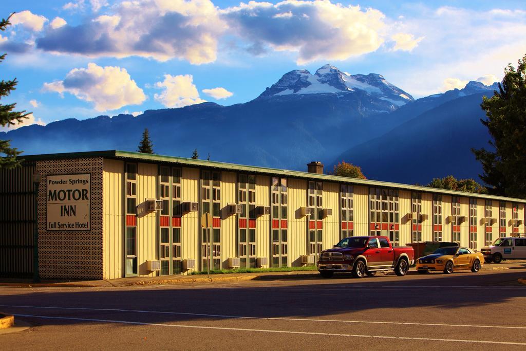 Grizz Hotel Ревелсток Экстерьер фото
